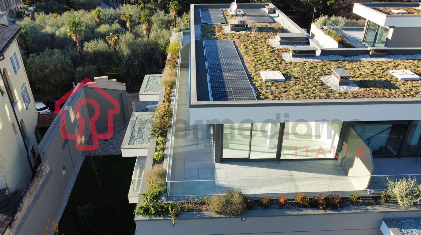 ATTICO DI NUOVA COSTRUZIONE CON TERRAZZA PANORAMICA - Attico Residenziale Arco