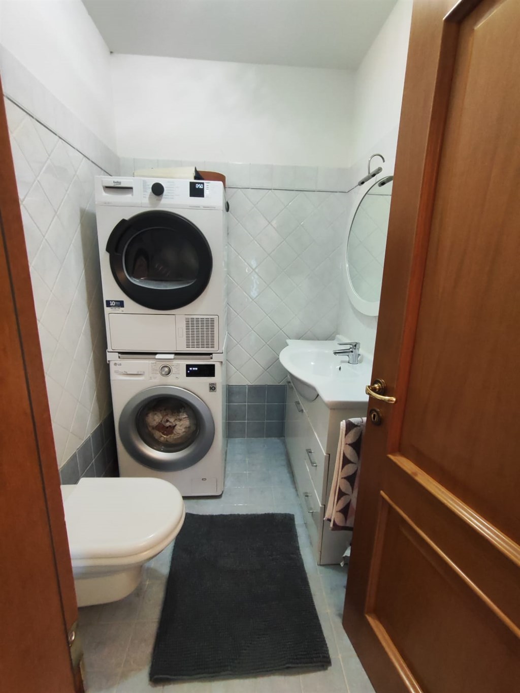 TRILOCALE A TENNO - ULTIMO PIANO CON VISTA CASTELLO - Appartamento Residenziale Tenno