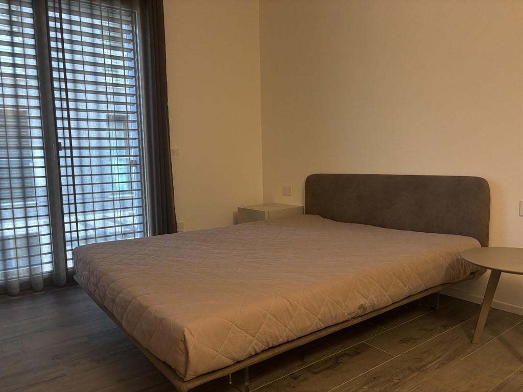 IN AFFITTO ELEGANTE TRILOCALE NEL CENTRO DI ARCO - Appartamento Residenziale Arco