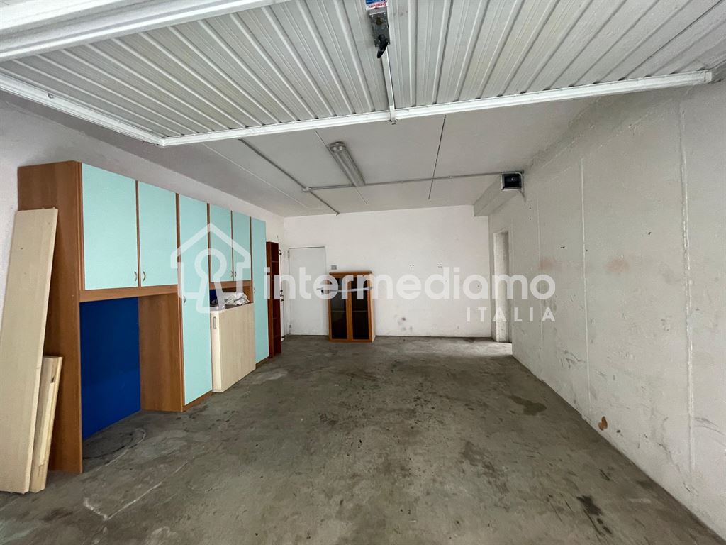 IN AFFITTO - APPARTAMENTO CON GIARDINO PRIVATO - Appartamento Residenziale Arco