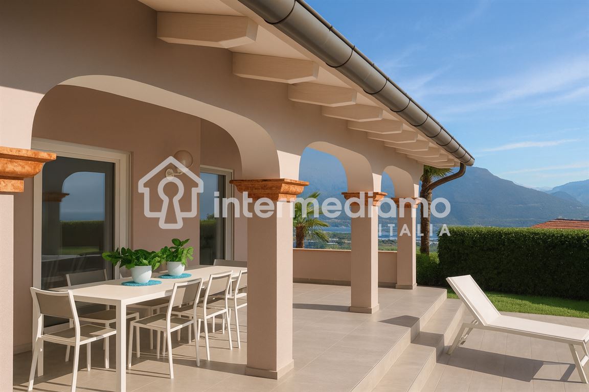 VIVI L'ECCELLENZA: VILLA ESCLUSIVA CON PISCINA - Villa Residenziale Riva del Garda