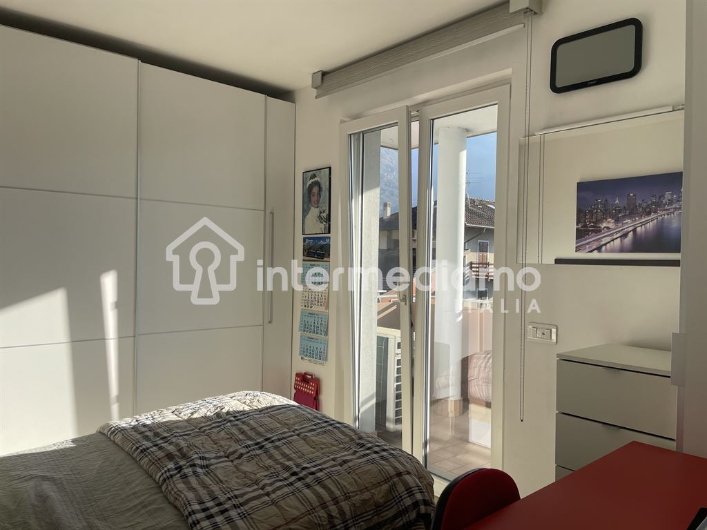 PRESTIGIOSO ATTICO PANORAMICO SU DUE LIVELLI - Attico Residenziale Arco