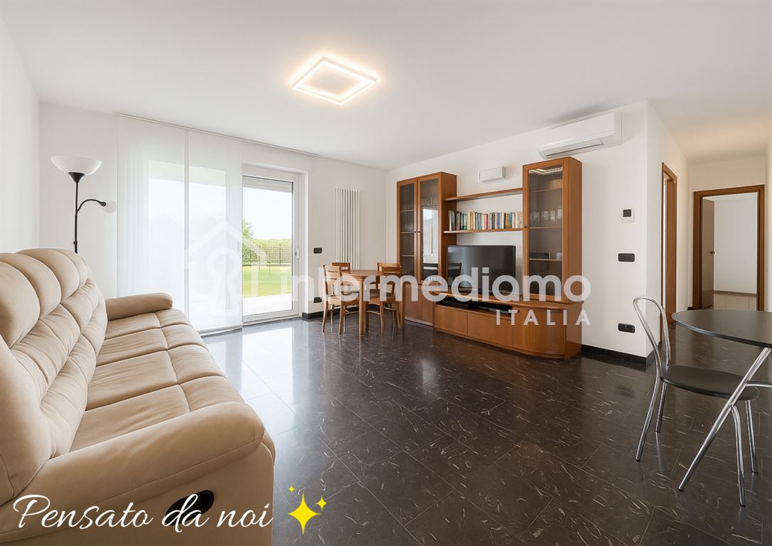 QUADRILOCALE CON GIARDINO VICINO AL CENTRO - Appartamento Residenziale Arco