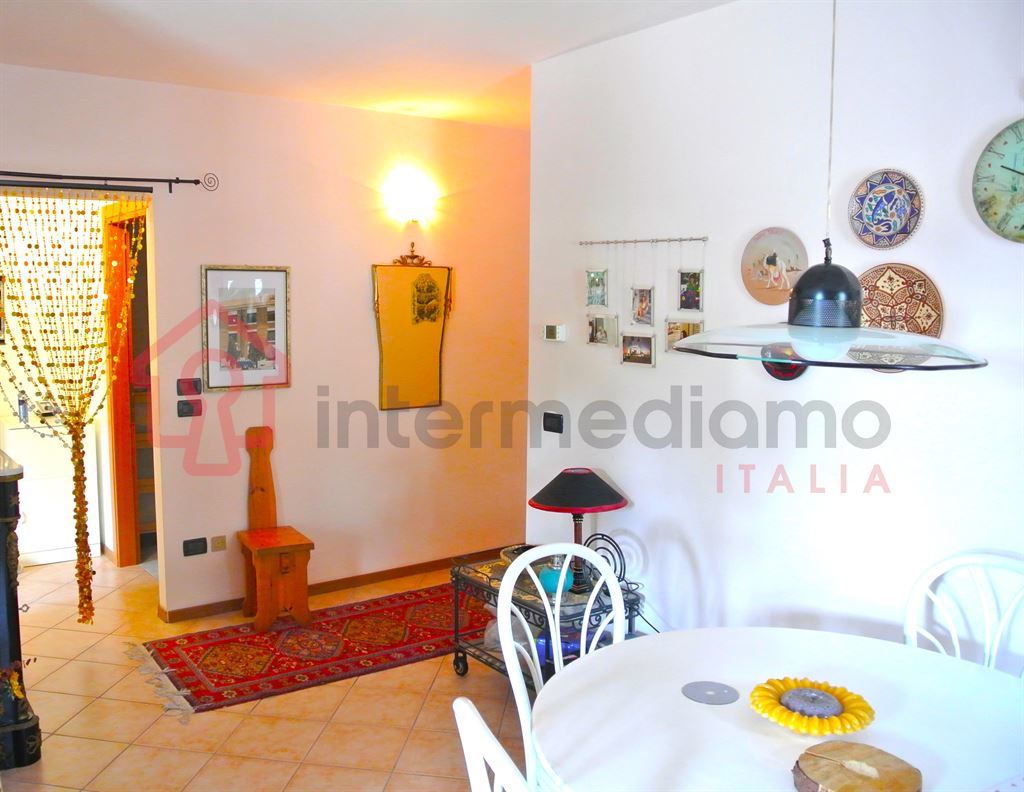 BILOCALE IN VENDITA CON GARAGE E CANTINA - Appartamento Residenziale Tenno