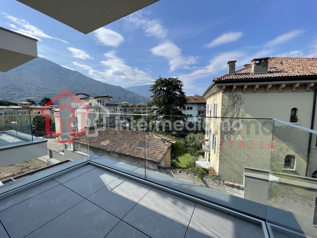 ATTICO DI NUOVA COSTRUZIONE CON TERRAZZA PANORAMICA - Attico Residenziale Arco