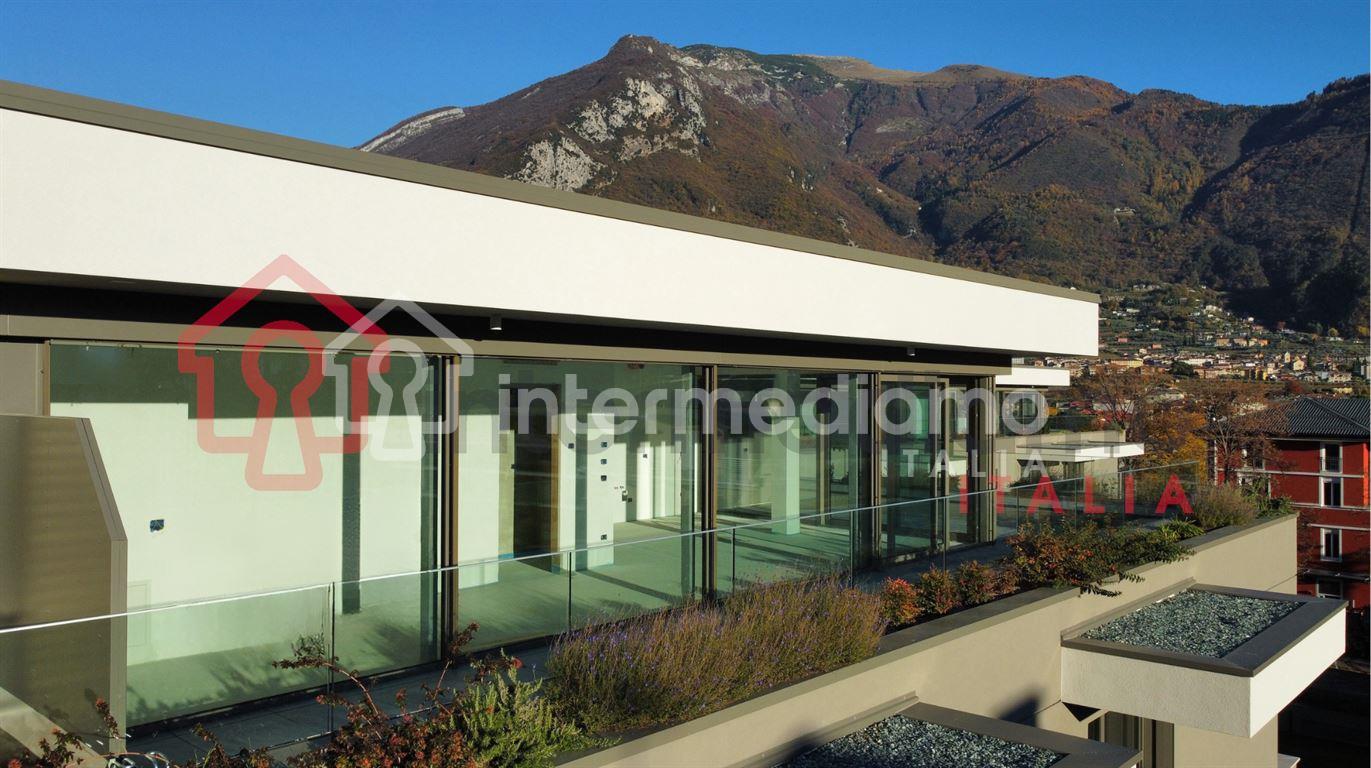 ATTICO DI NUOVA COSTRUZIONE CON TERRAZZA PANORAMICA - Attico Residenziale Arco