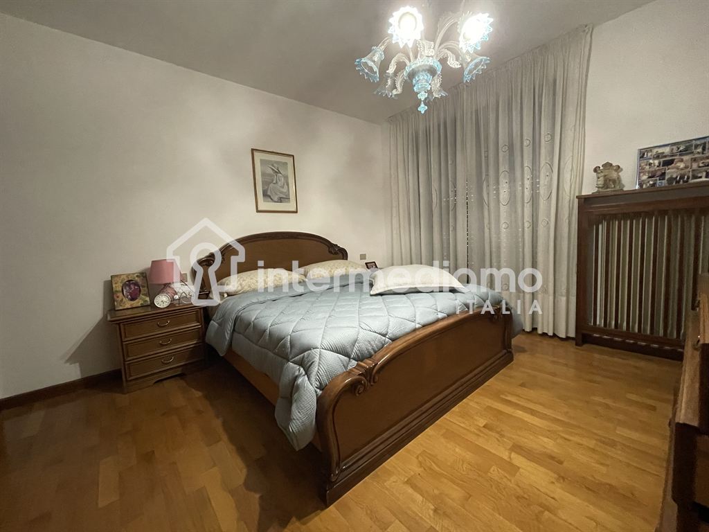 QUADRILOCALE LUMINOSO IN VIALE DEI TIGLI - Appartamento Residenziale Riva del Garda