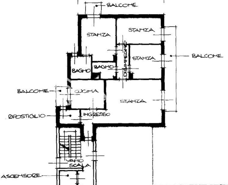 QUADRILOCALE LUMINOSO IN VIALE DEI TIGLI - Appartamento Residenziale Riva del Garda