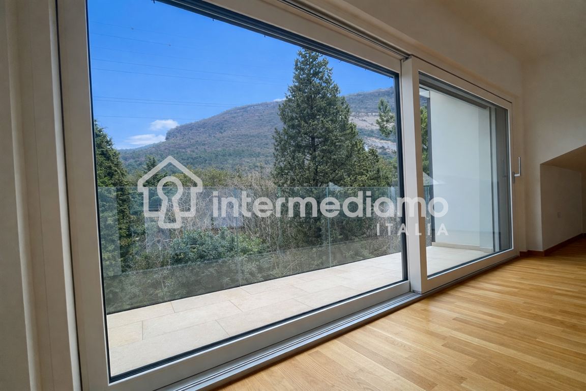 NUOVO ATTICO IN TOTALE LIBERTA' - BUSATTE - Attico Residenziale Nago-Torbole