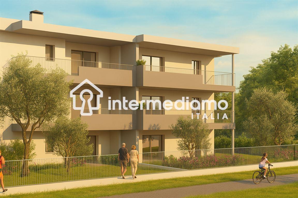 TRILOCALE CON GIARDINO DI 110 MQ: SCOPRI LA TUA NUOVA CASA - Appartamento Residenziale Arco