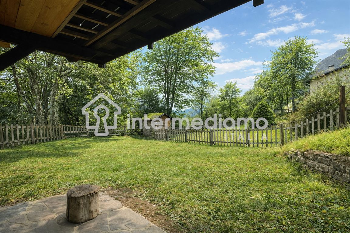 CASA CON TERRENO A SAN GIOVANNI AL MONTE - Casa Indipendente Residenziale Arco