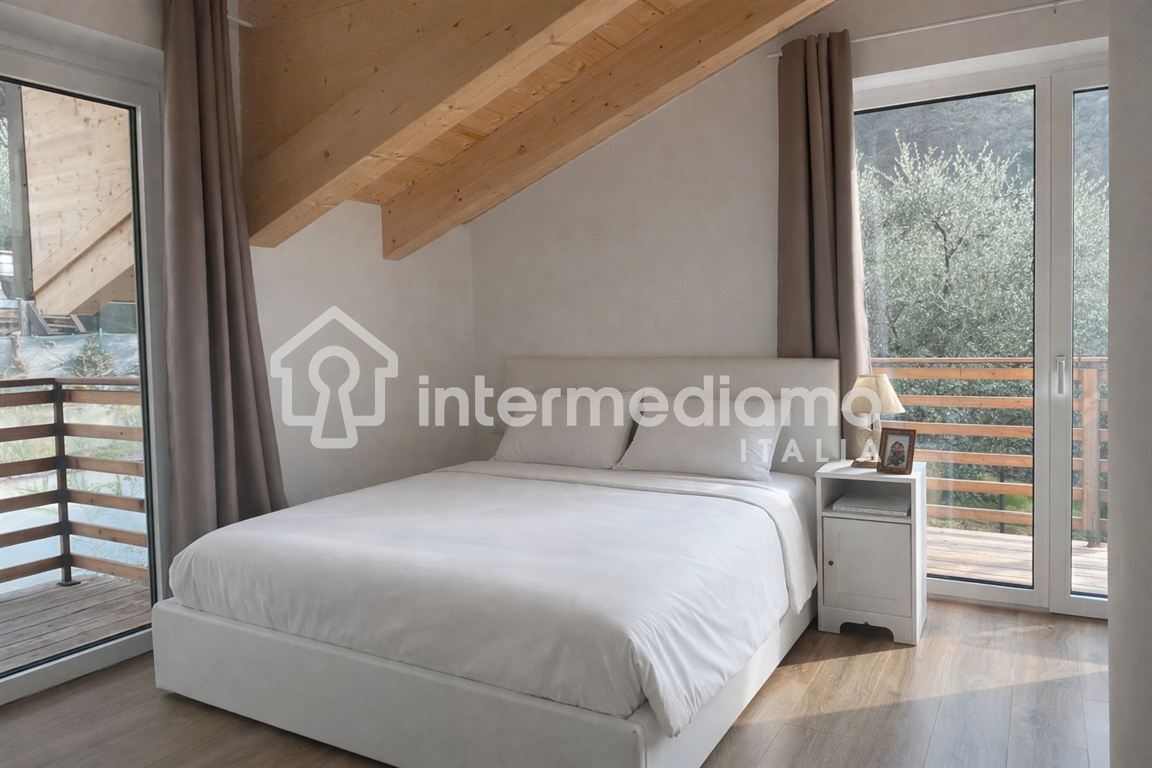 VILLA SINGOLA con B&B - Villa Residenziale Arco