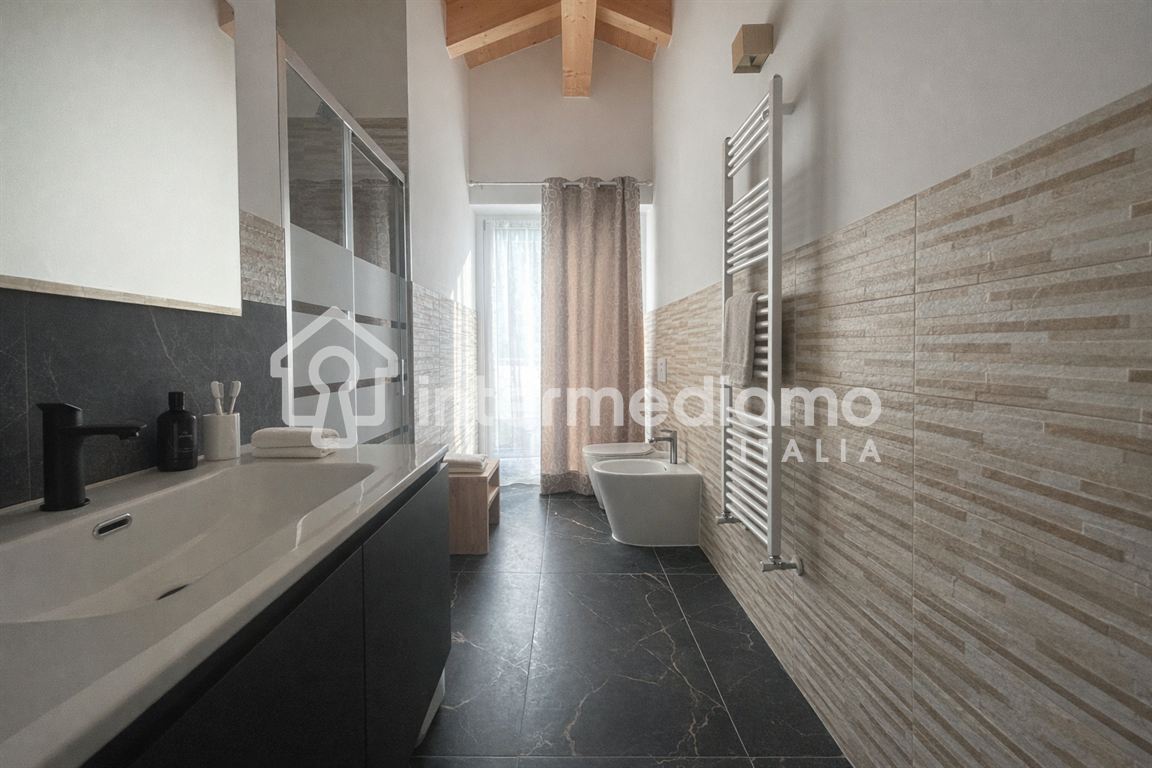 VILLA SINGOLA con B&B - Villa Residenziale Arco