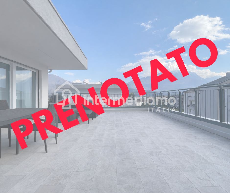ATTICO ESCLUSIVO CON TERRAZZO DI 95 MQ - Attico Residenziale Riva del Garda