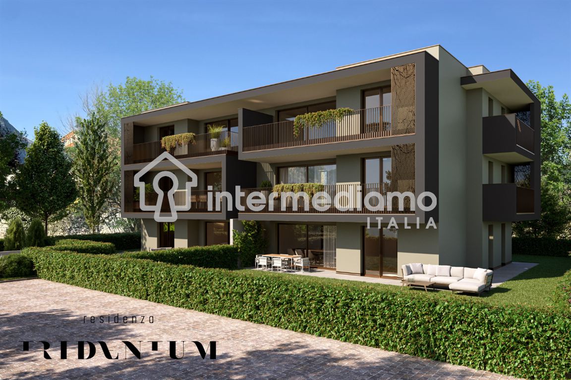 TRIDENTUM - TRILOCALE CON GIARDINO PRIVATO A RIVA DEL GARDA - Appartamento Residenziale Riva del Garda