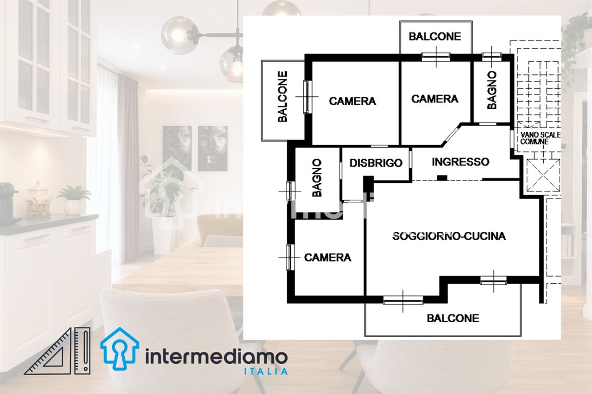 ELEGANTE QUADRILOCALE COMPLETAMENTE RISTRUTTURATO CON TERRAZZO - Appartamento Residenziale Riva del Garda