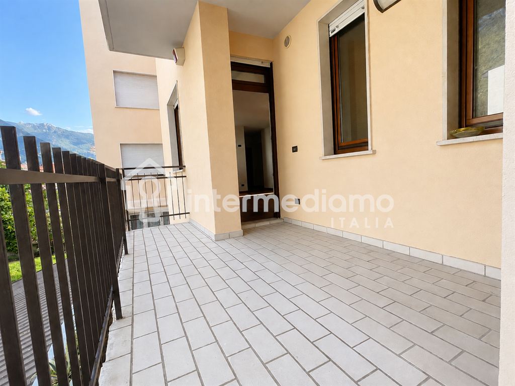 QUADRILOCALE IN VIALE DANTE IN VENDITA - Appartamento Residenziale Riva del Garda