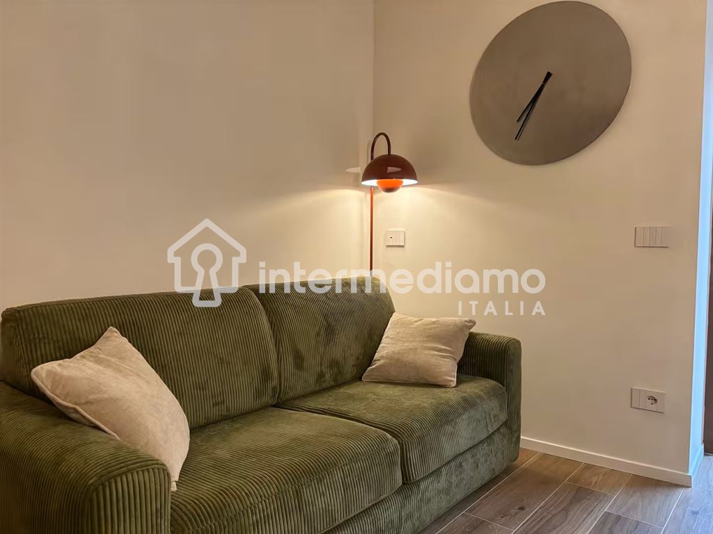A VARONE BILOCALE IN AFFITTO PER PERIODO BREVI - Appartamento Residenziale Riva del Garda