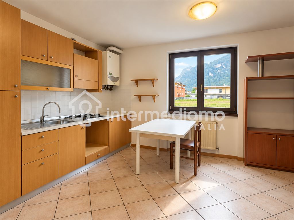 BILOCALE IN AFFITTO IN VIA SAN NAZZARO - Appartamento Residenziale Riva del Garda