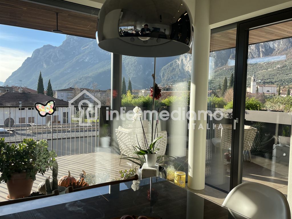 IL PIU' BELL' APPARTAMENTO DI RIVA DEL GARDA - Attico Residenziale Riva del Garda