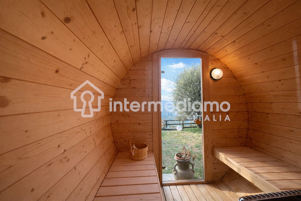 VILLA SINGOLA con B&B - Villa Residenziale Arco