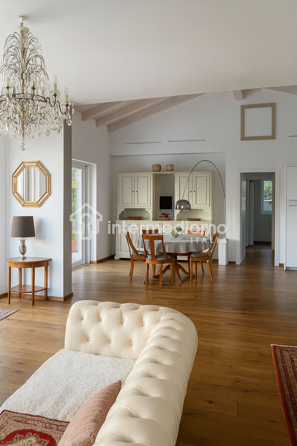 VIVI L'ECCELLENZA: VILLA ESCLUSIVA CON PISCINA - Villa Residenziale Riva del Garda