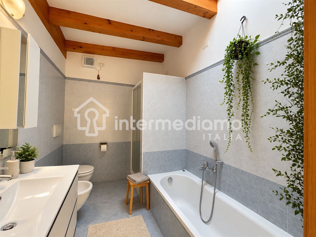 VILLETTA A SCHIERA CON GIARDINO - Villa a schiera Residenziale Dro